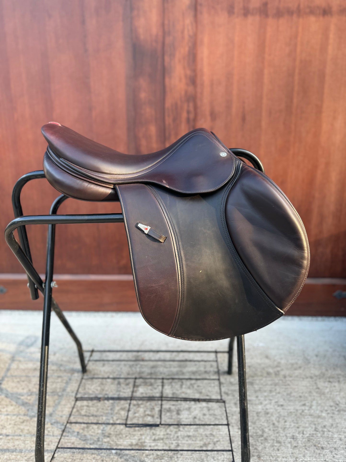 Equipe Extreme 17 Saddle -Used / Like New